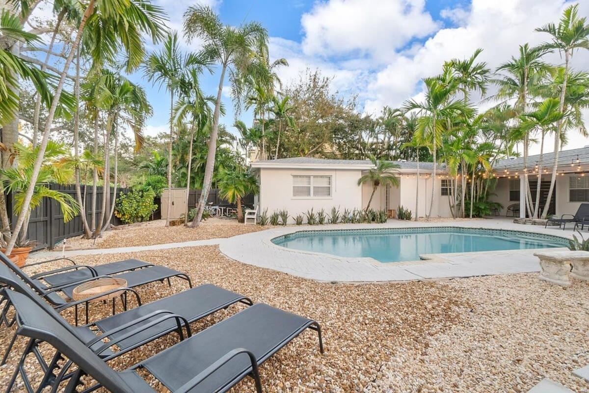 Walk To Las Olas Banyan Room Palm Paradise Inn Fort Lauderdale Exterior foto